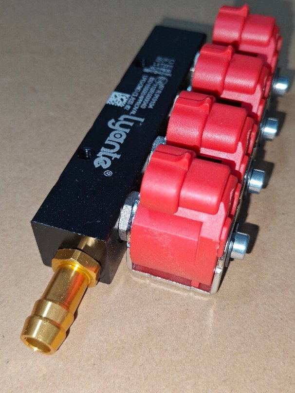 Gas Injector 3Ohms 4Cylinder Set with Red Coil Brass Nozzle & Viton O-Ring | Minimum Order 50 Sets